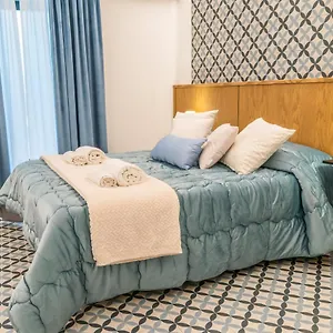 Community & Wine Bed and breakfast